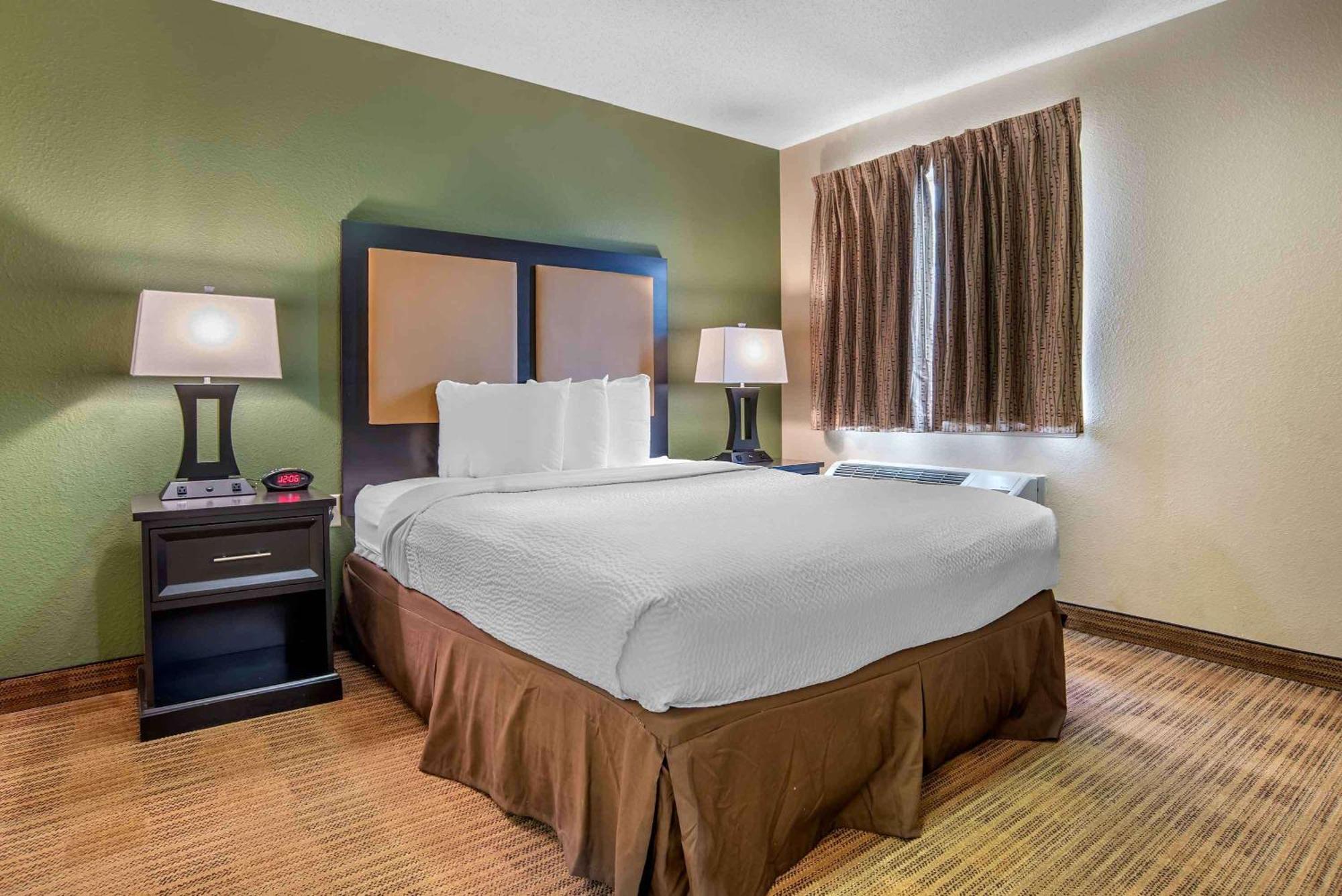 Extended Stay America Select Suites - Houston - Willowbrook - Hwy 249 Exterior photo