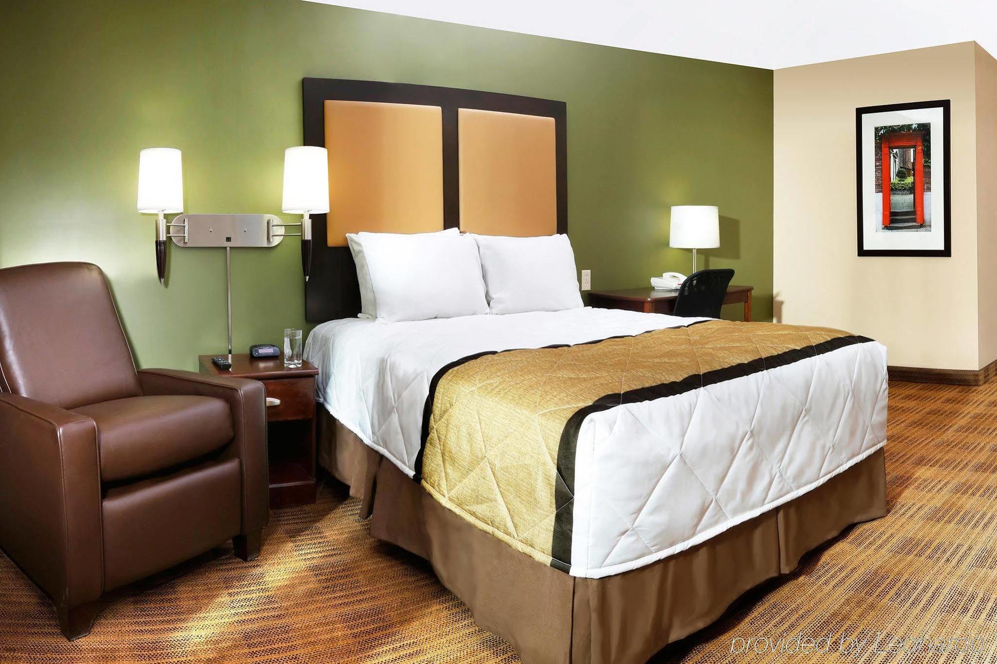 Extended Stay America Select Suites - Houston - Willowbrook - Hwy 249 Exterior photo